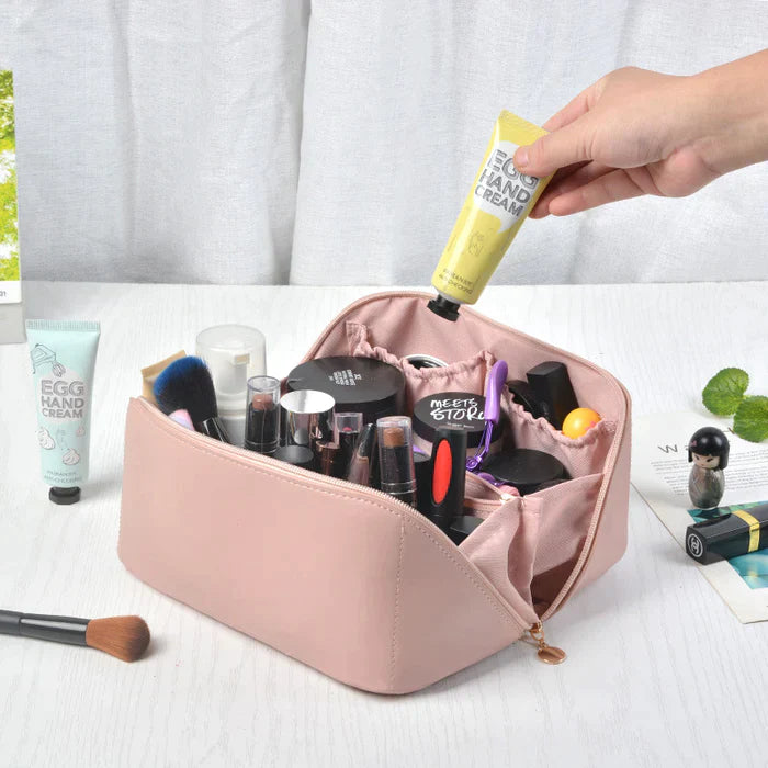 Cosmetic Portable Pouch