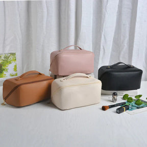 Cosmetic Portable Pouch