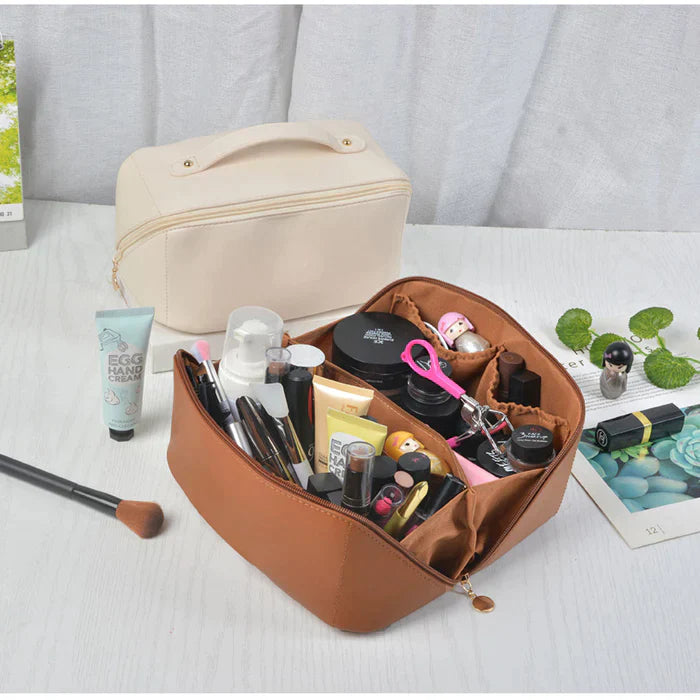 Cosmetic Portable Pouch